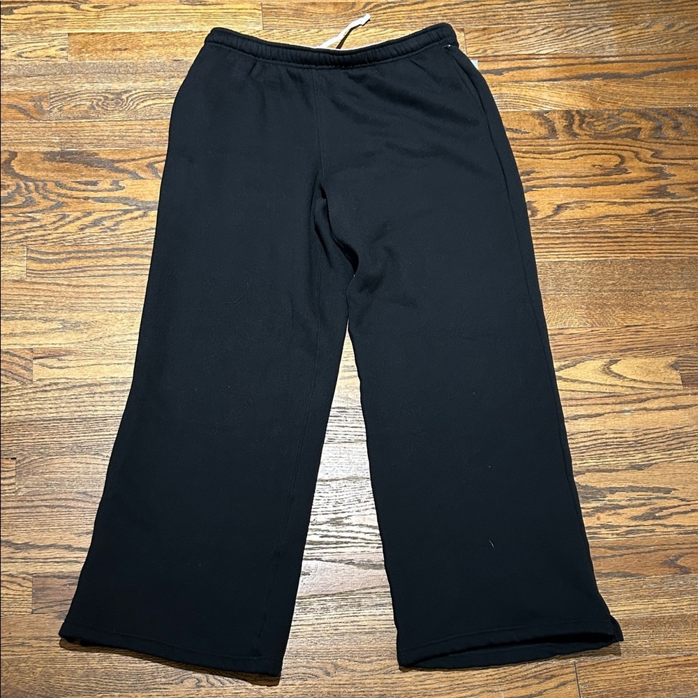 Black Relaxed Fit Sweatpants with Elastic Waistband